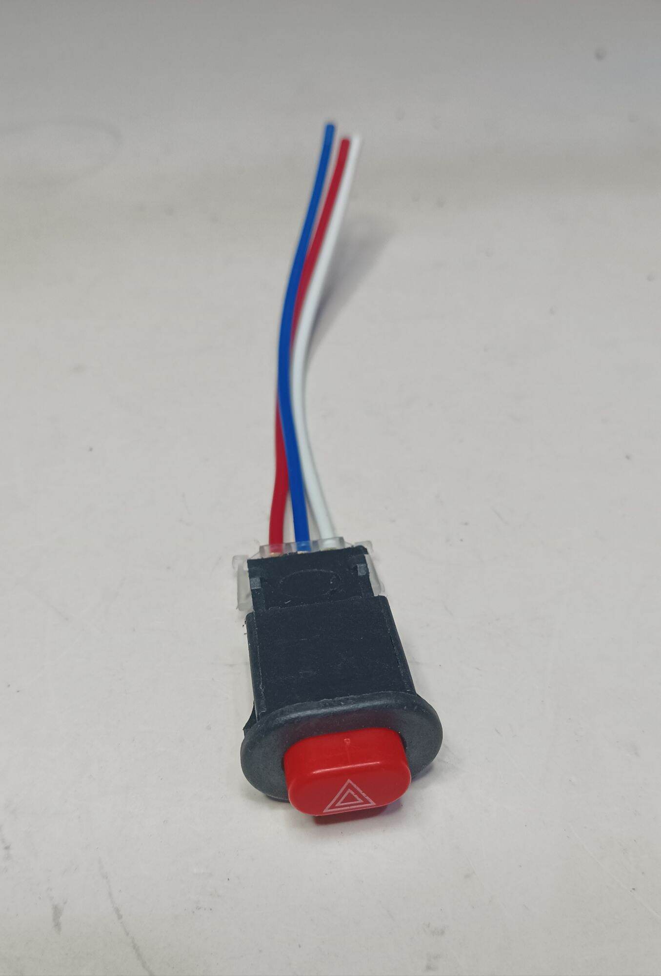 Saklar Hazard Universal / Tombol Hazard Motor Harga 7,500 rupiah*Gratis Ongkir