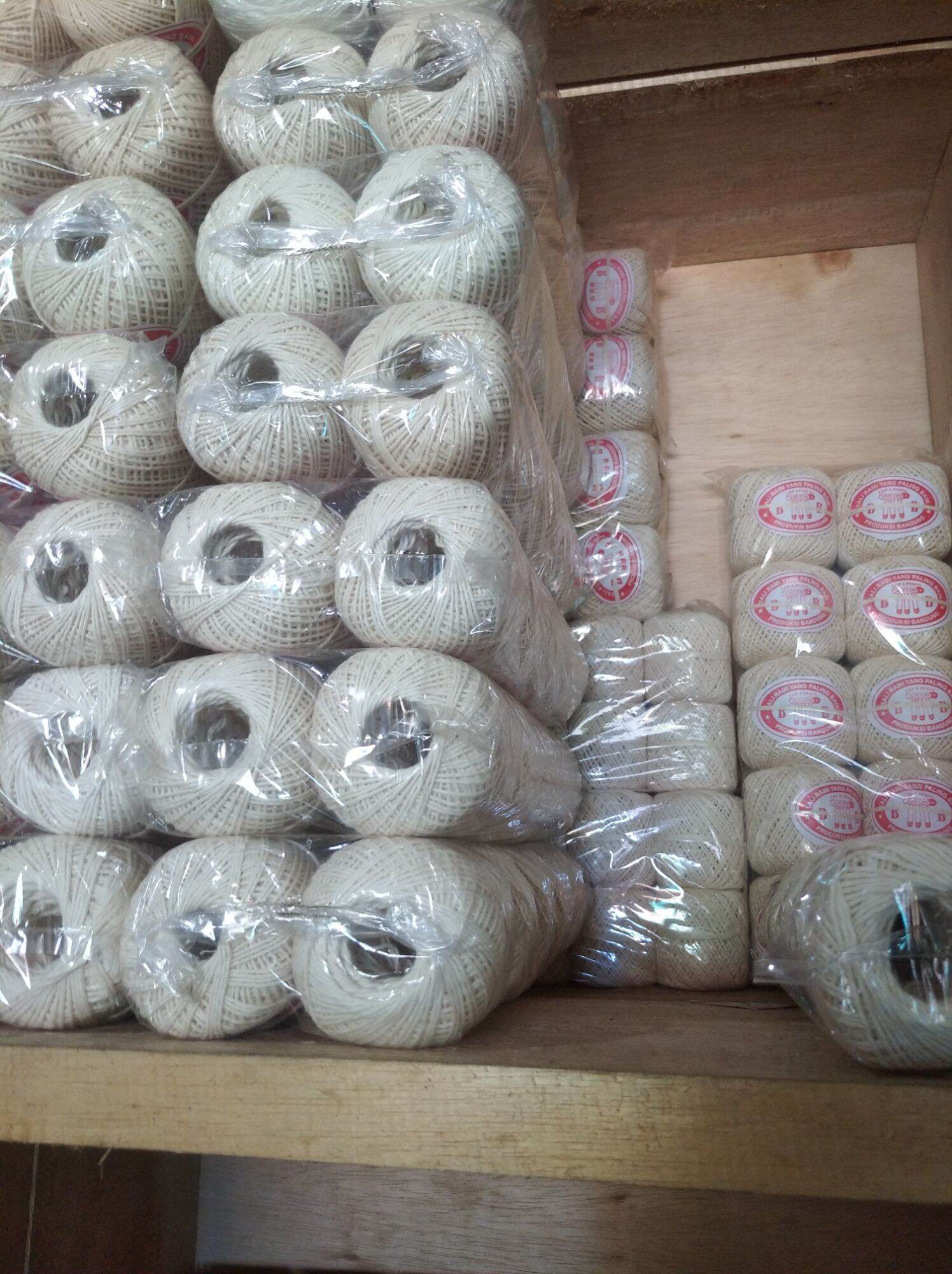 Benang kasur / 1 pak isi 10 pcs