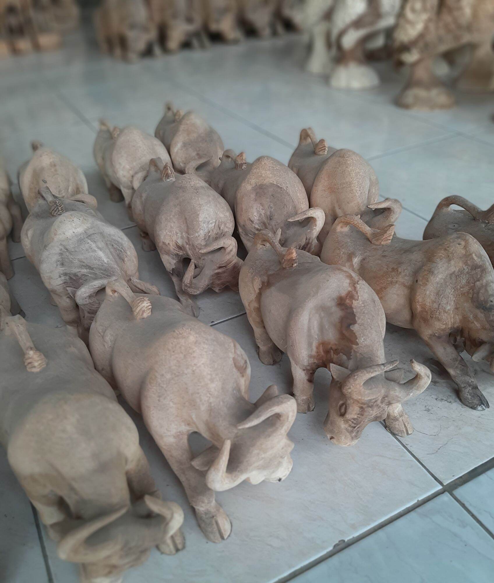 Patung Kayu Miniatur Ukiran Tangan Banteng Jepara Jateng Cm X Cm