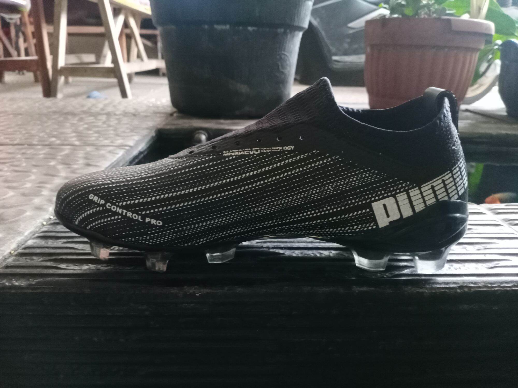 used soccer boots for sale