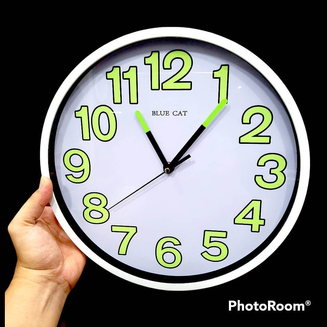 Jam dinding glow in the drak bisa nyala 30cm