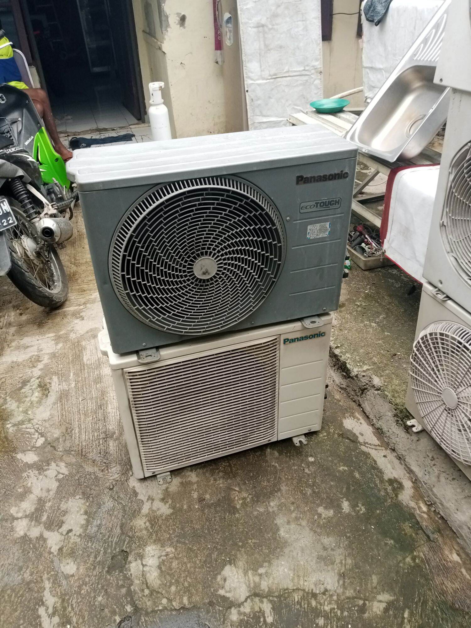 outdoor ac 1 5 pk