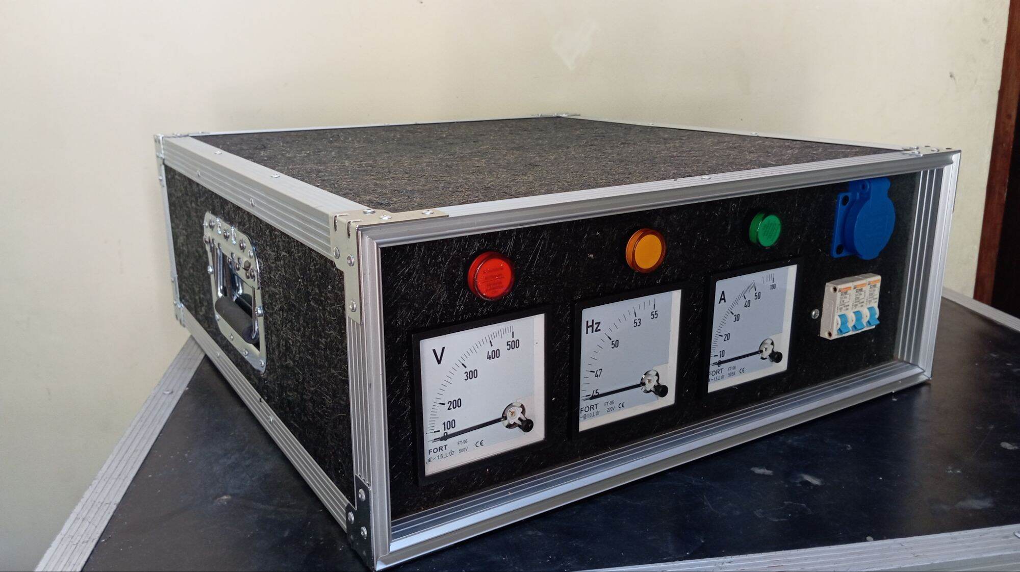 panel sound panel sond sistem bok panel hardcase panel hc panel 4u ...