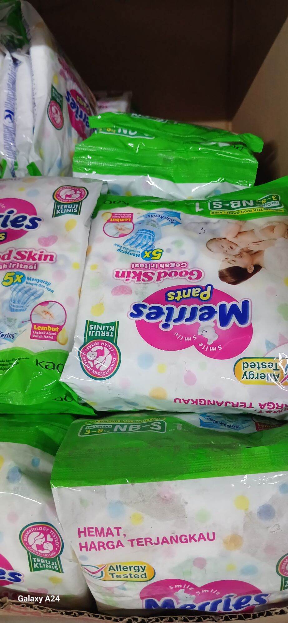 Merries Renceng Merries Pants NB-S 3-8kg Kemasan renceng Jual eceran Harga Murah ...
