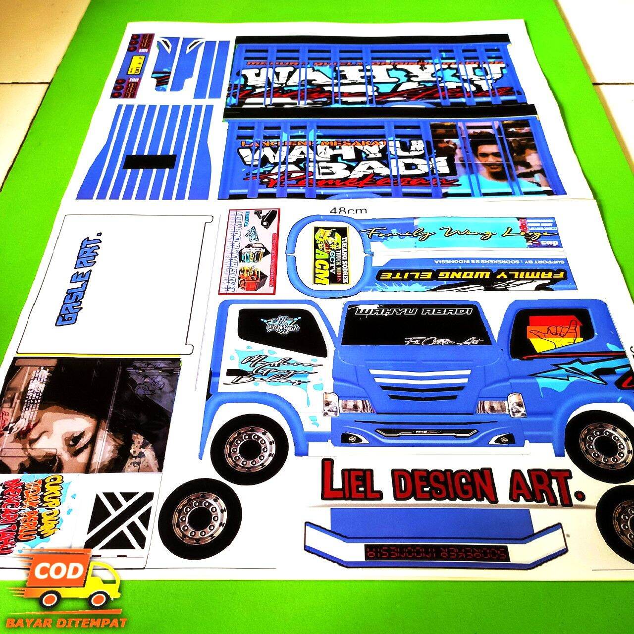 Pola stiker papercraft miniatur truk oleng size besar 2 lembar