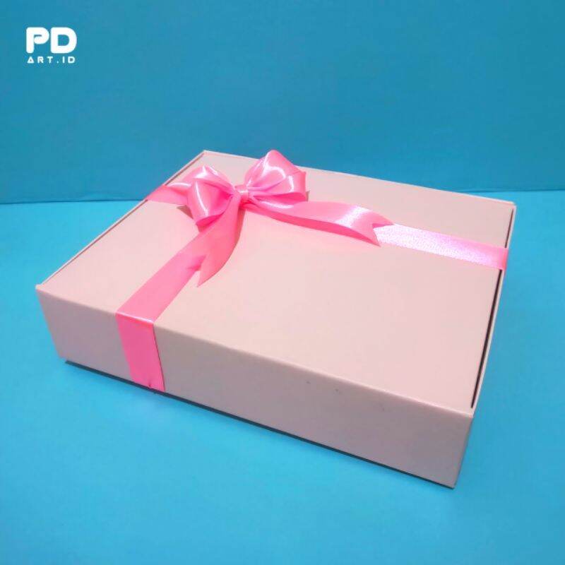Kotak Kado Premium Box Kado Ultah Hitam Exclusive