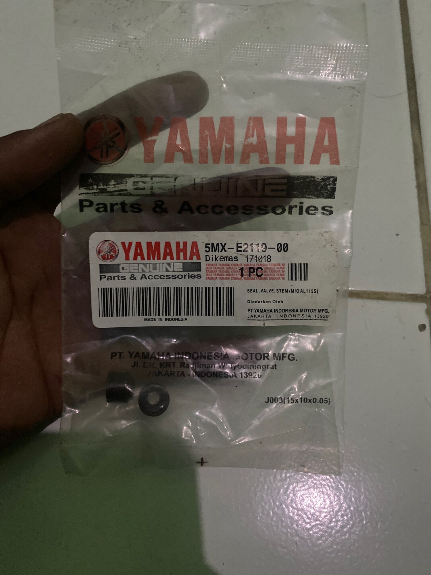 Seal klep Yamaha mio sporty / nouvo / fino / xeon / 5mx Harga 3,200 rupiah*Gratis Ongkir