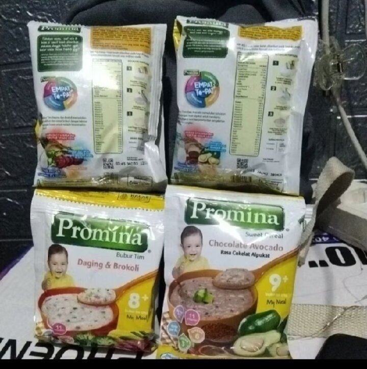 Promina bubur tim 8+ Daging Brokoli/Chocolate Avocado sachet isi 5