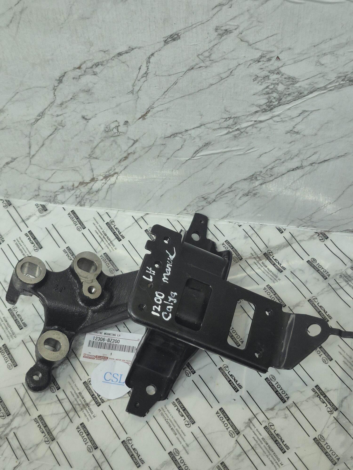 ENGINE MOUNTING KIRI CALYA SIGRA 1200CC MANUAL 12306-BZ200 Harga 440,000 rupiah*Gratis Ongkir