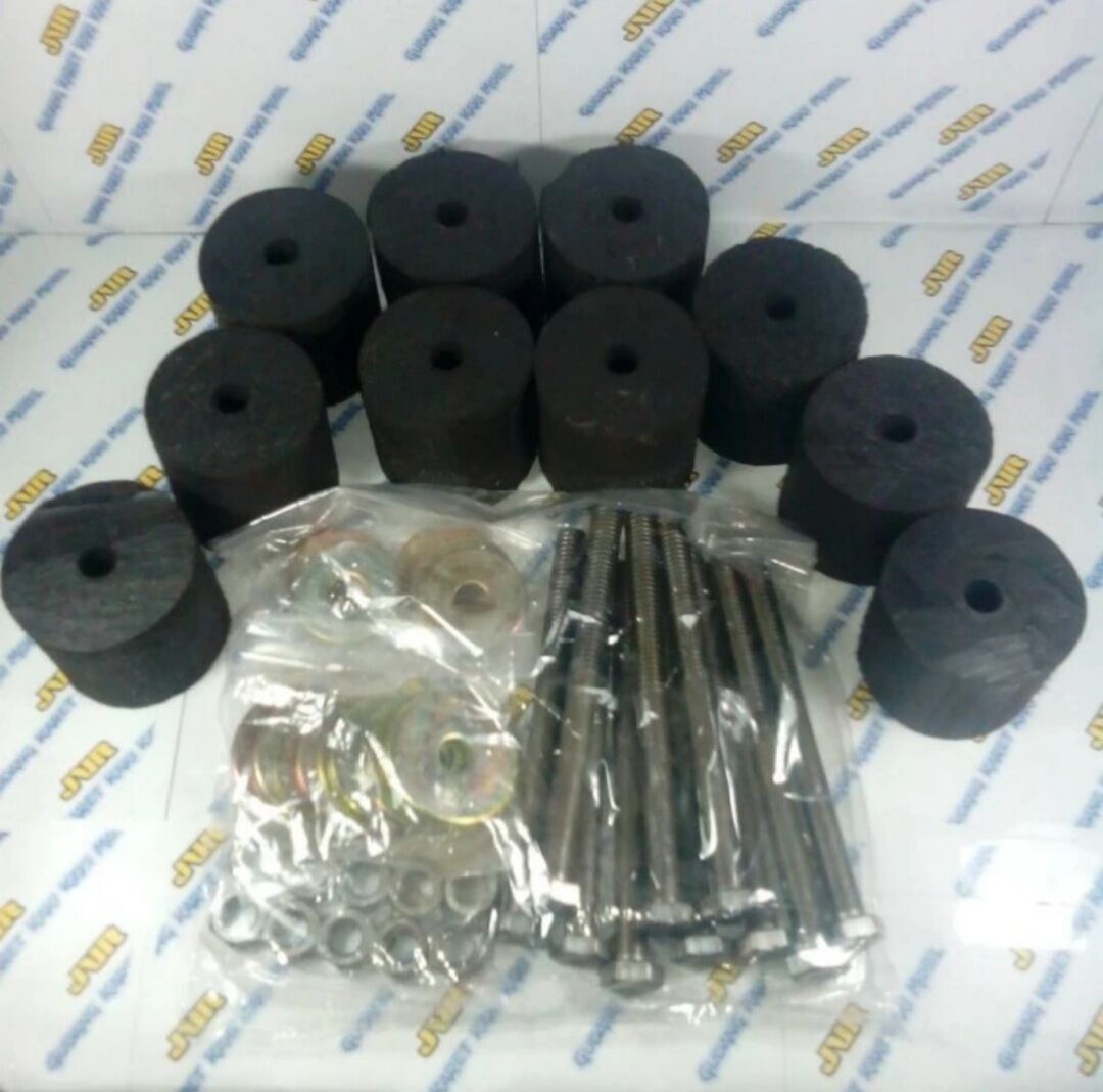 Karet Stabil Body Kit Toyota Kijang tebal 80mm set 10pcs plus baut,mur dan ring Harga 650,000 rupiah*Gratis Ongkir