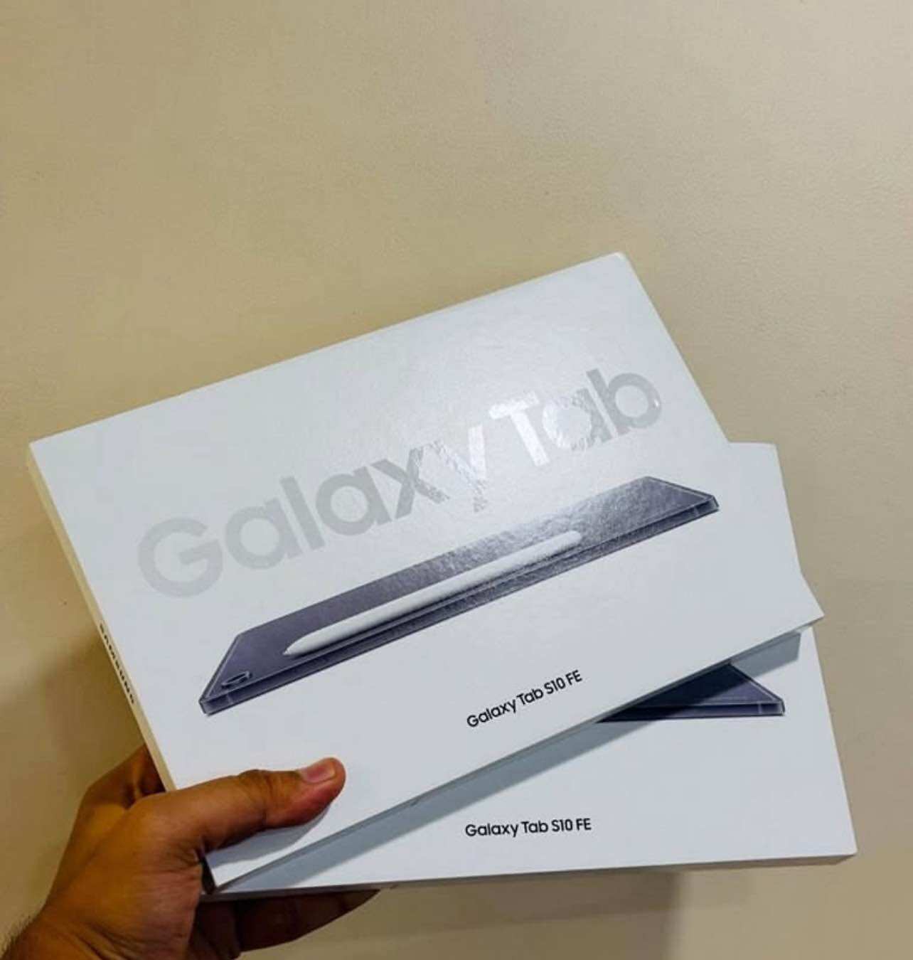 Samsung Tab S10 fe 8/128 Harga  7,875,000 Ringgit*Penghantaran Percuma
