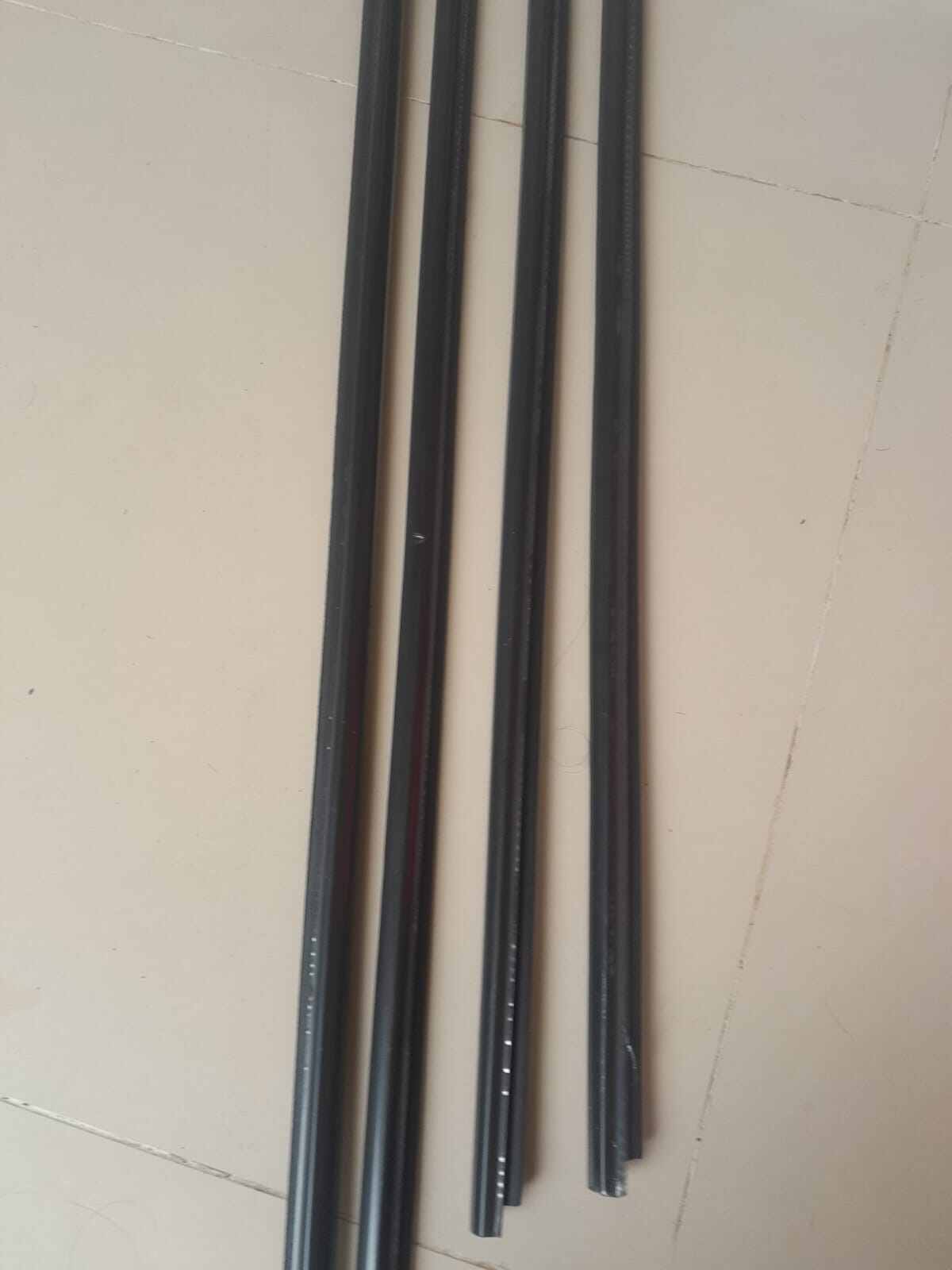 weater strip karet lis kaca luar mobil toyota yaris 2014-17set 4 pintu Harga 250,000 rupiah*Gratis Ongkir