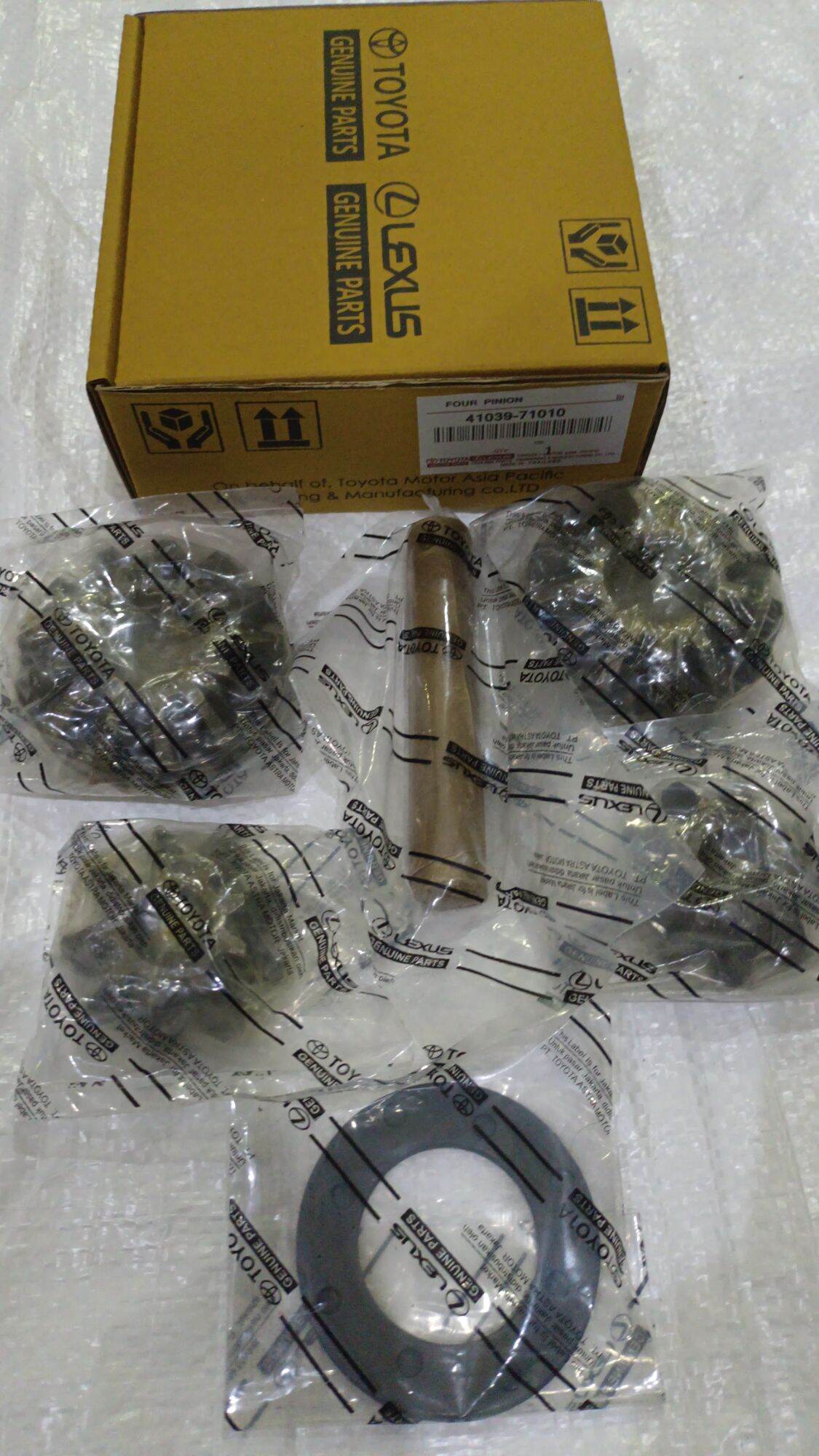 GIGI BOLU FOUR PINION SET HILUX SC 41039-71010 Harga 490,000 rupiah*Gratis Ongkir