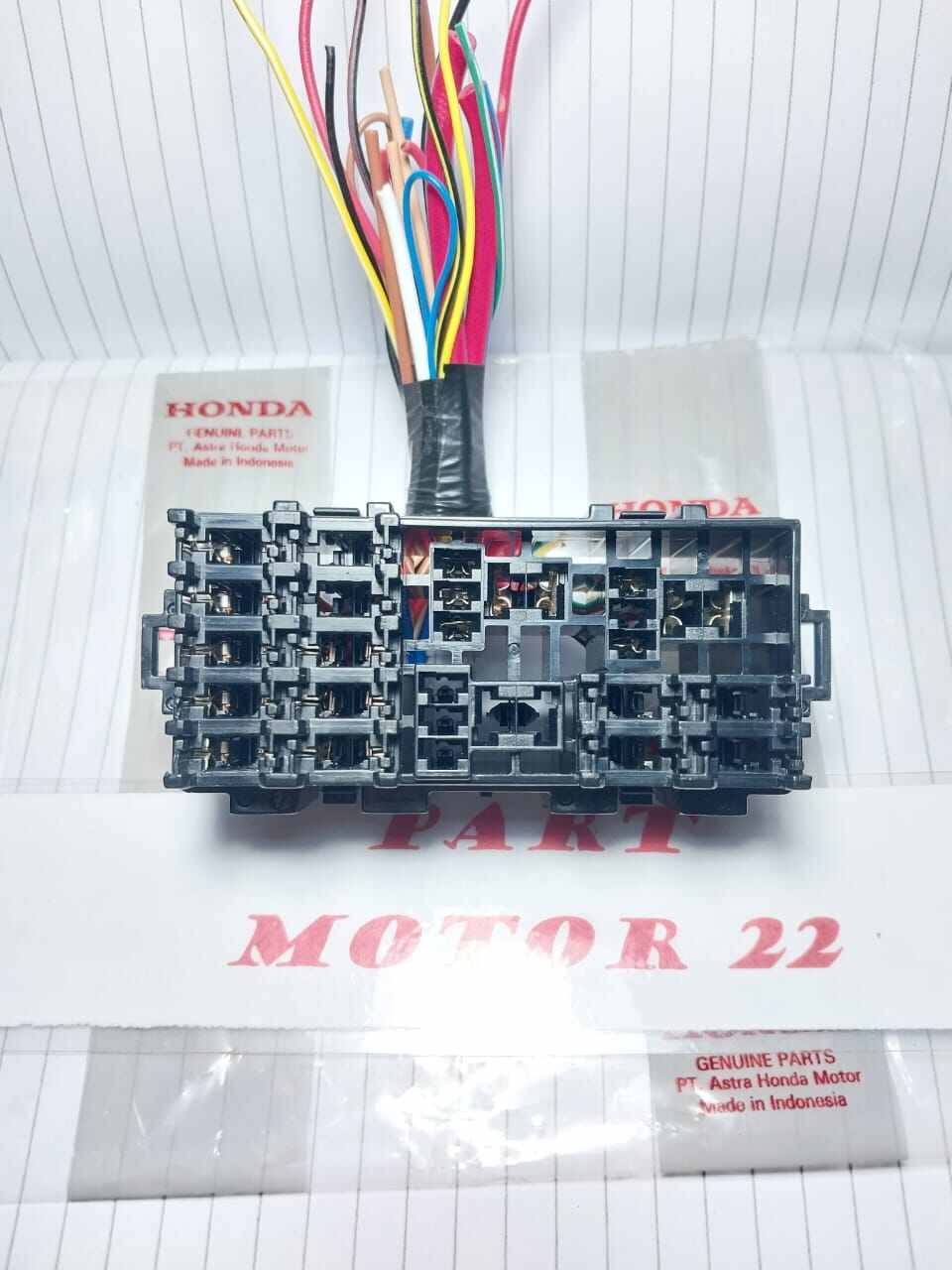 Rumah sekring kabel aki Genio tempat sikring fuse Genio beat LED new