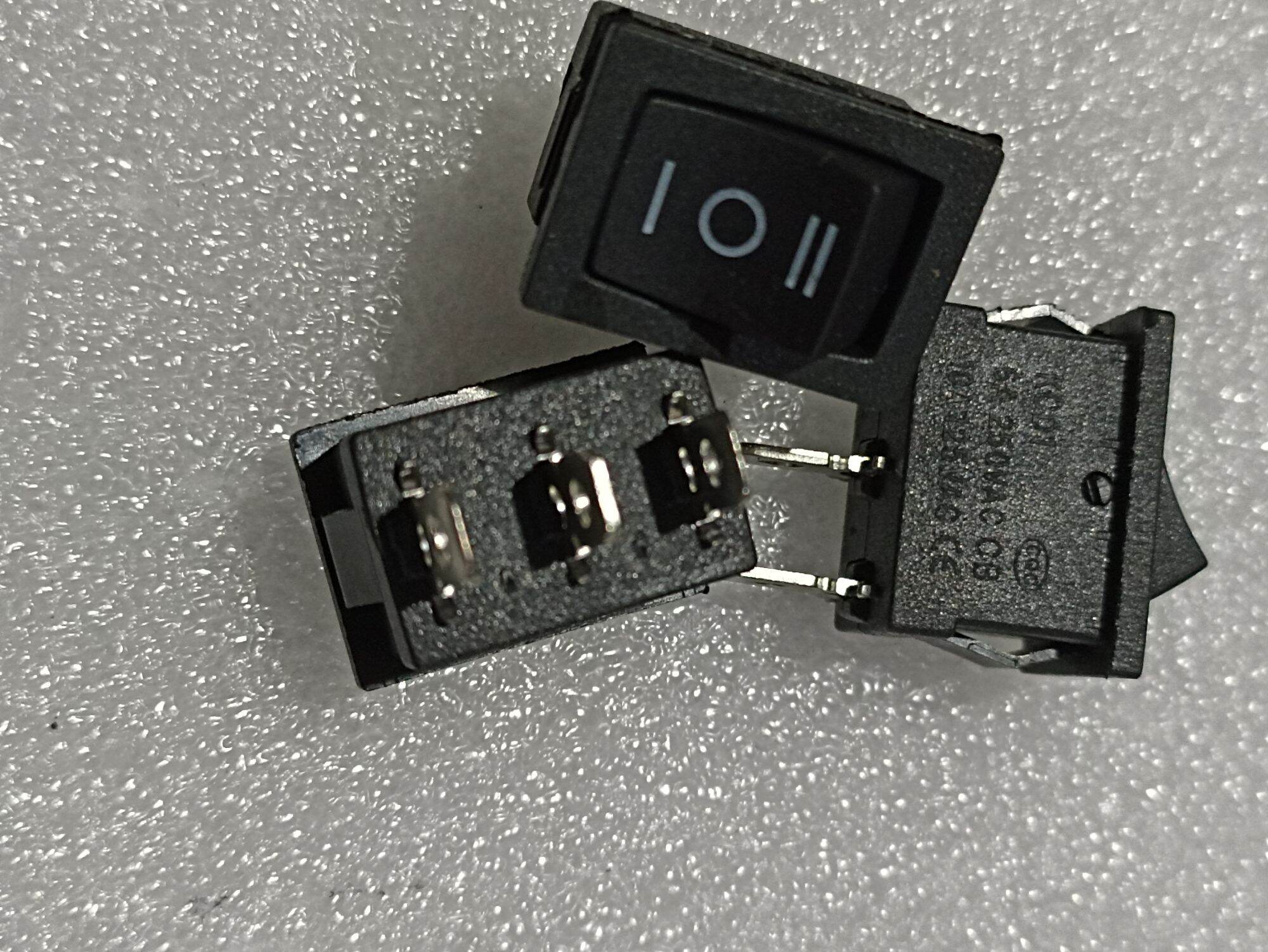 ROCKER SWITCH 3PIN SAKLAR ON OFF 3 PIN 3 KAKI SWITCH KAROKE 3 PIN HITAM ...