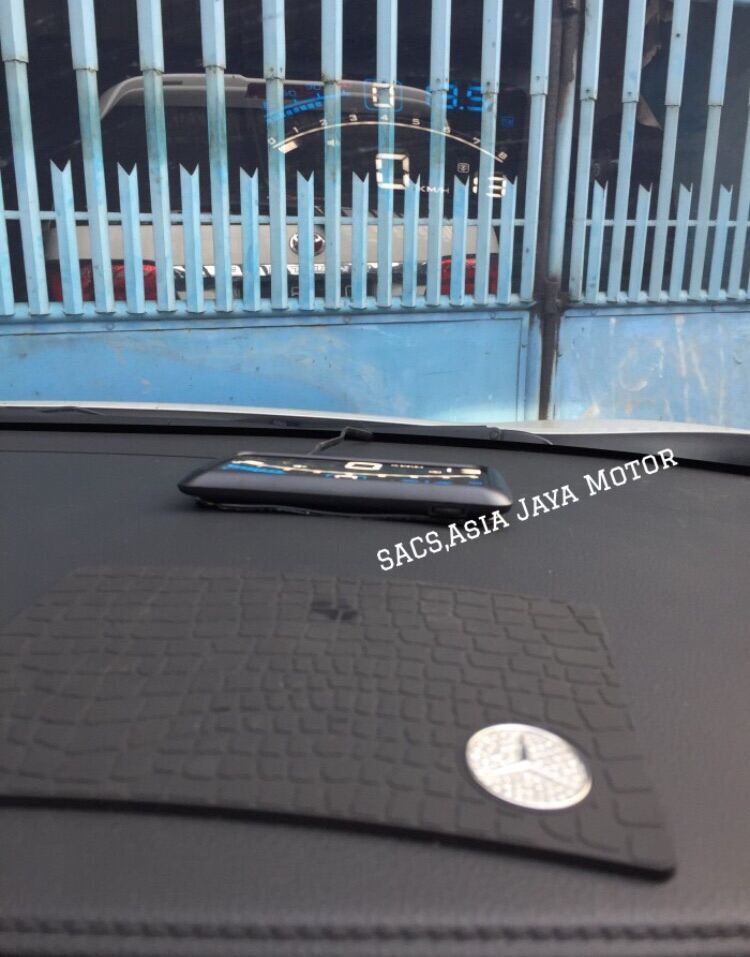 head up display hud speedometer digital Xpander Lazada Indonesia