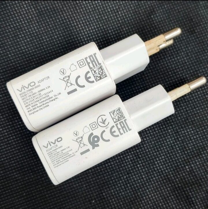 batok VIVO/kepala casan VIVO/kepala charger VIVO original 100% model lama bawaan hp. 