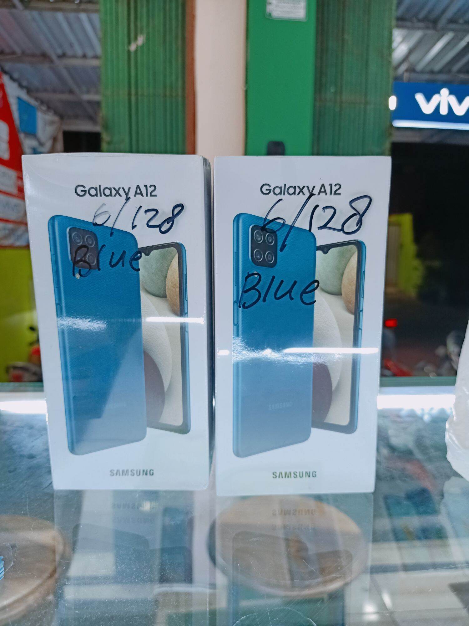 New Samsung galaxy A12 6 128 segel garansi resmi Harga 2,550,000 rupiah*Gratis Ongkir