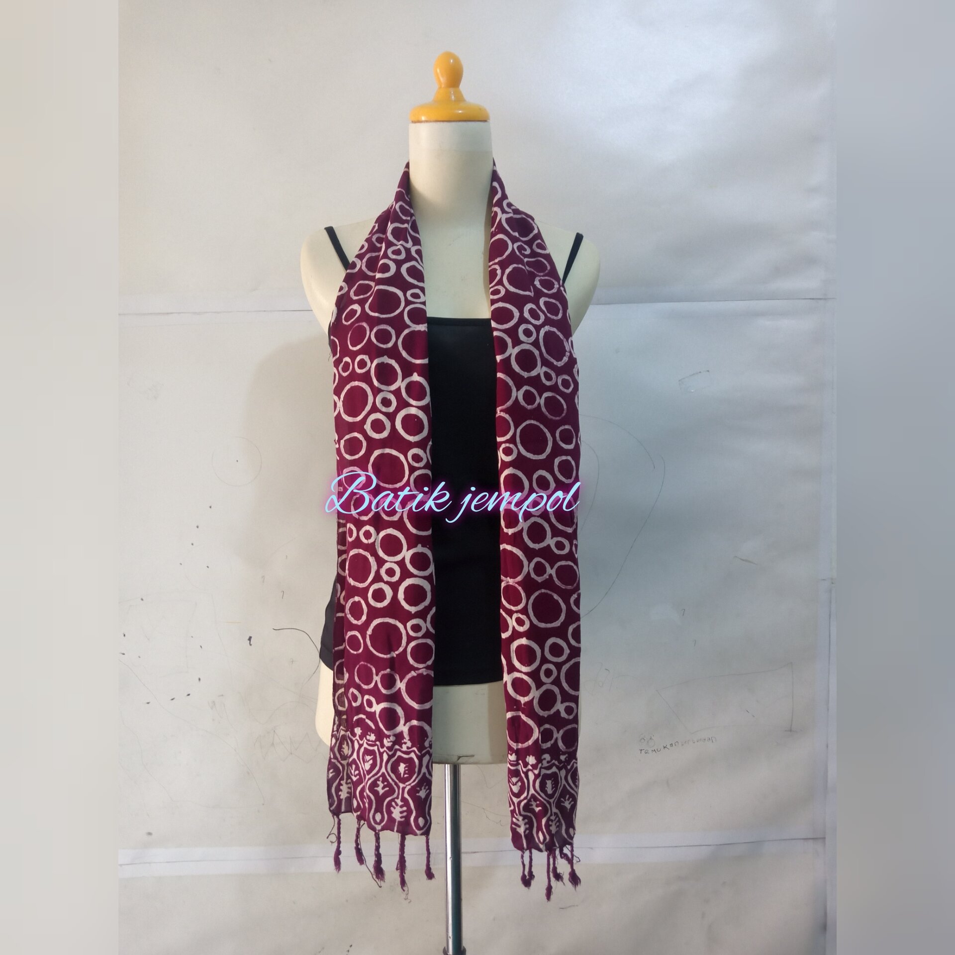 Syal batik warna ungu Lazada Indonesia