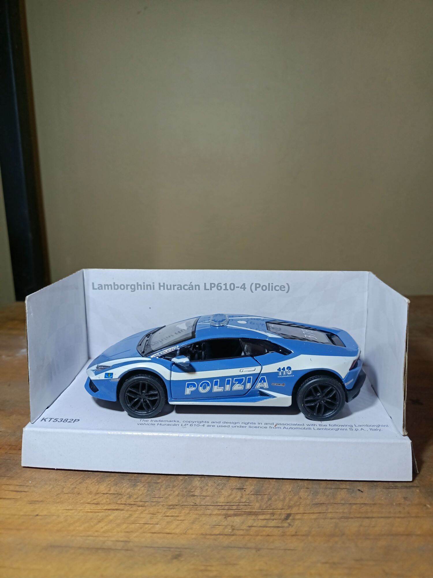 die cast kinsmart lamborghini huracan lp610-4 (police) polizia
