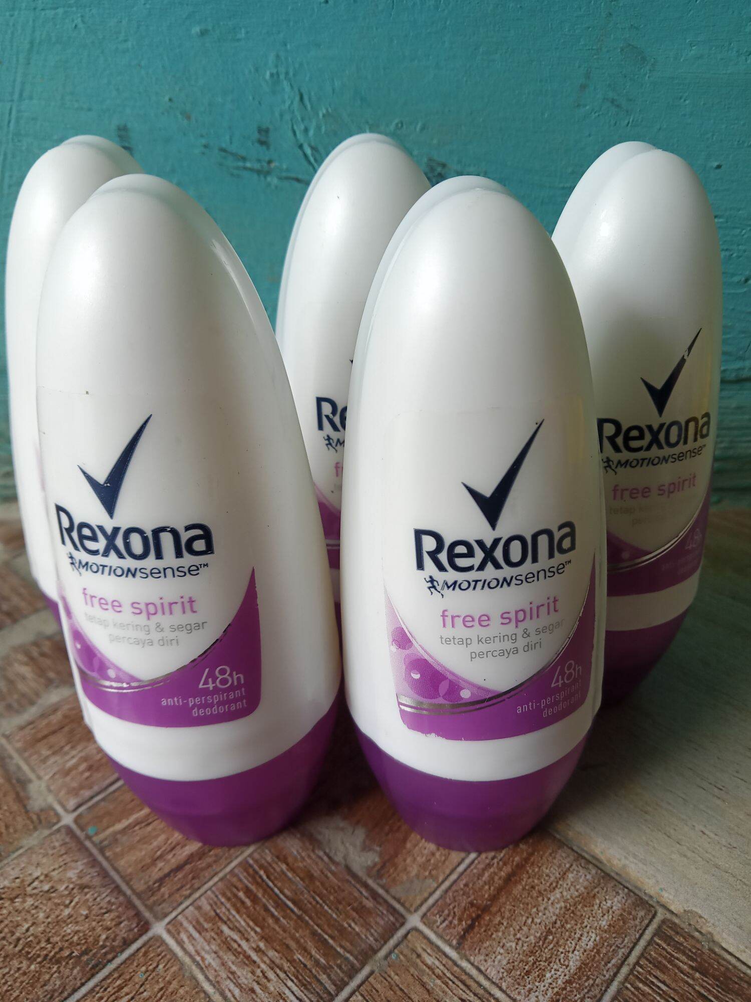 rexona deodorant roll on free spirit wangi tahan lama