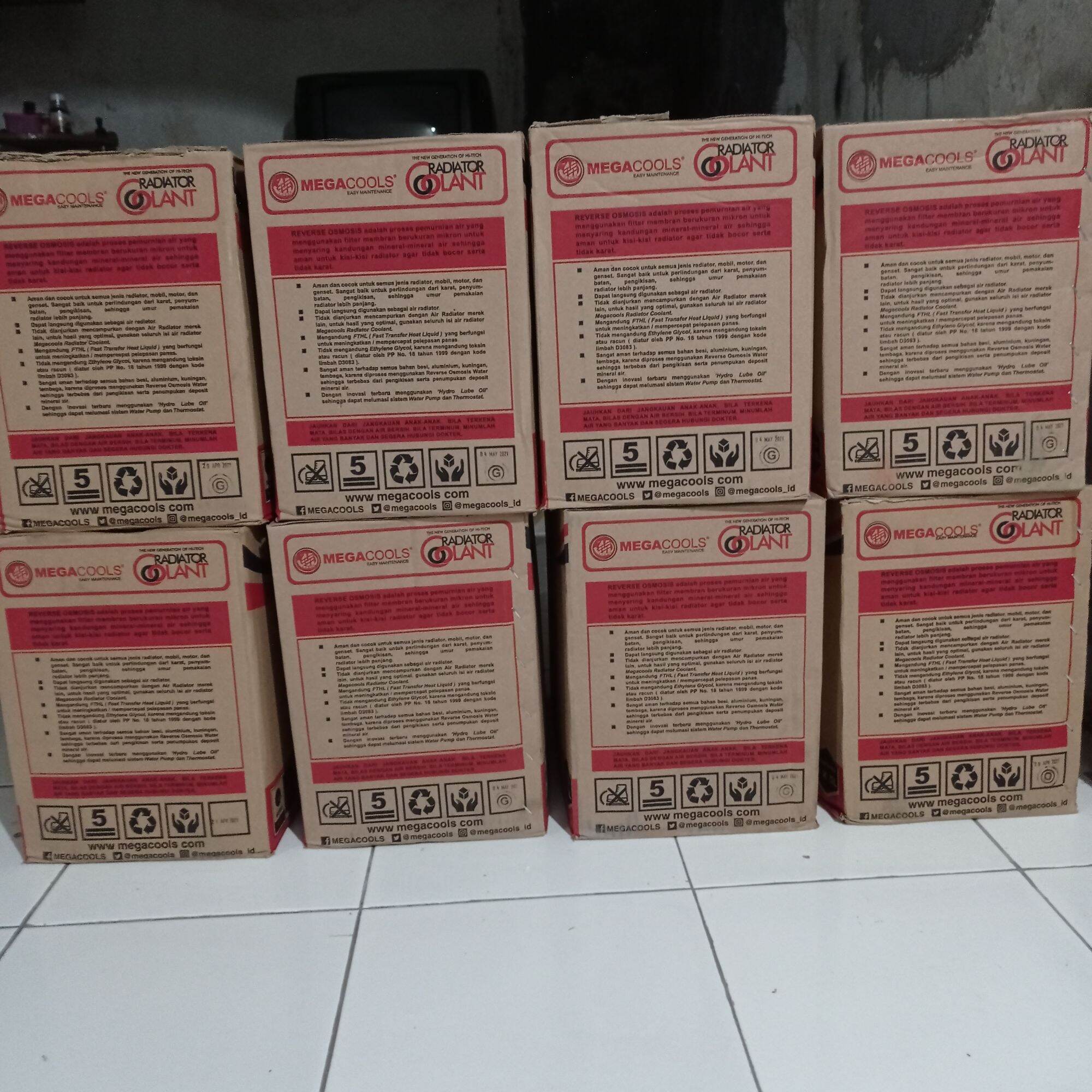 Radiator Coolant Megacools 5L Merah 100% Original | Lazada Indonesia