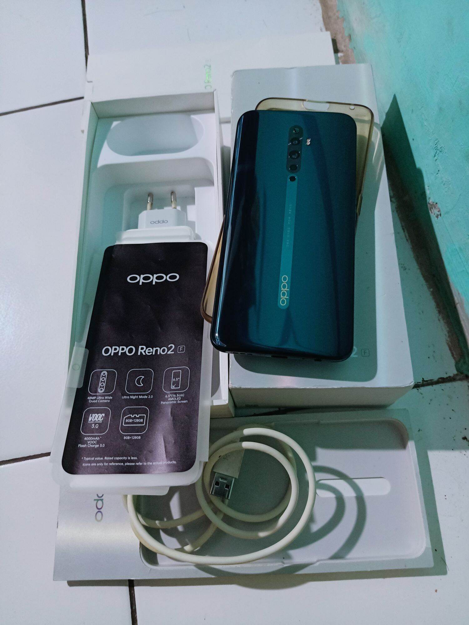 second Oppo Reno 2f 8/128 Harga  2,199,000 Ringgit*Penghantaran Percuma