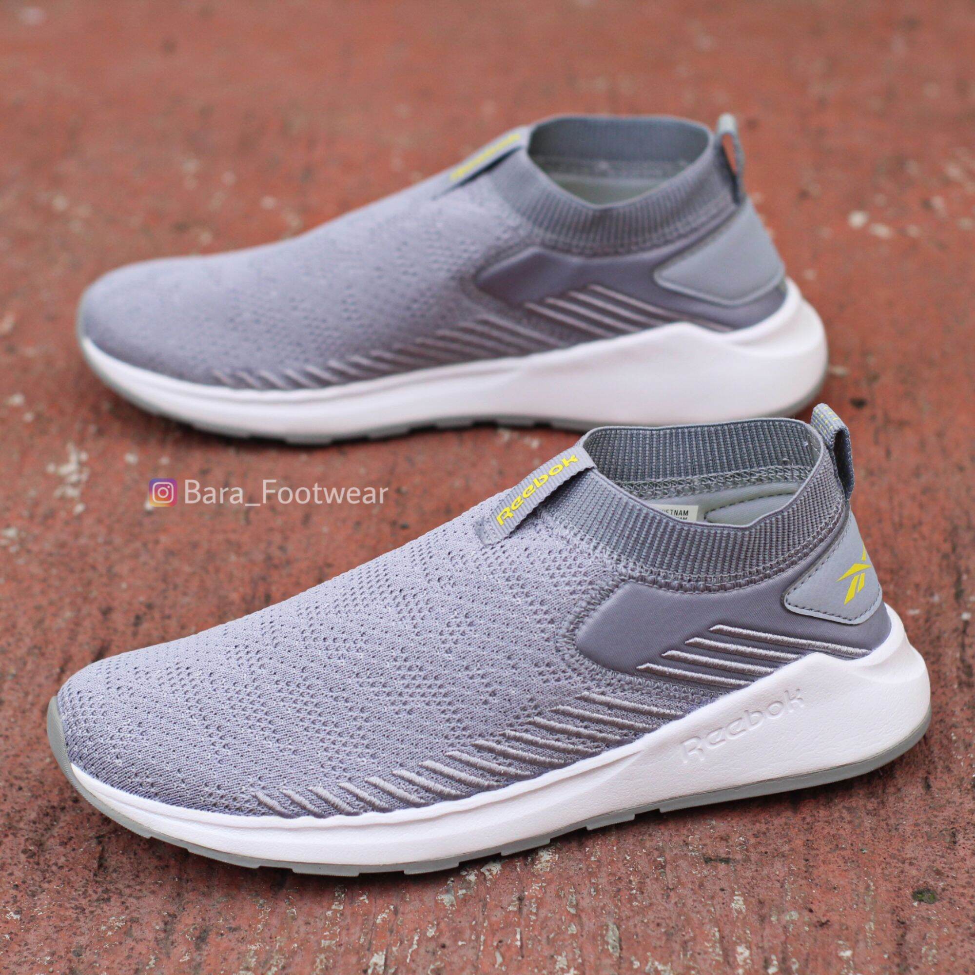 sepatu reebok slip on