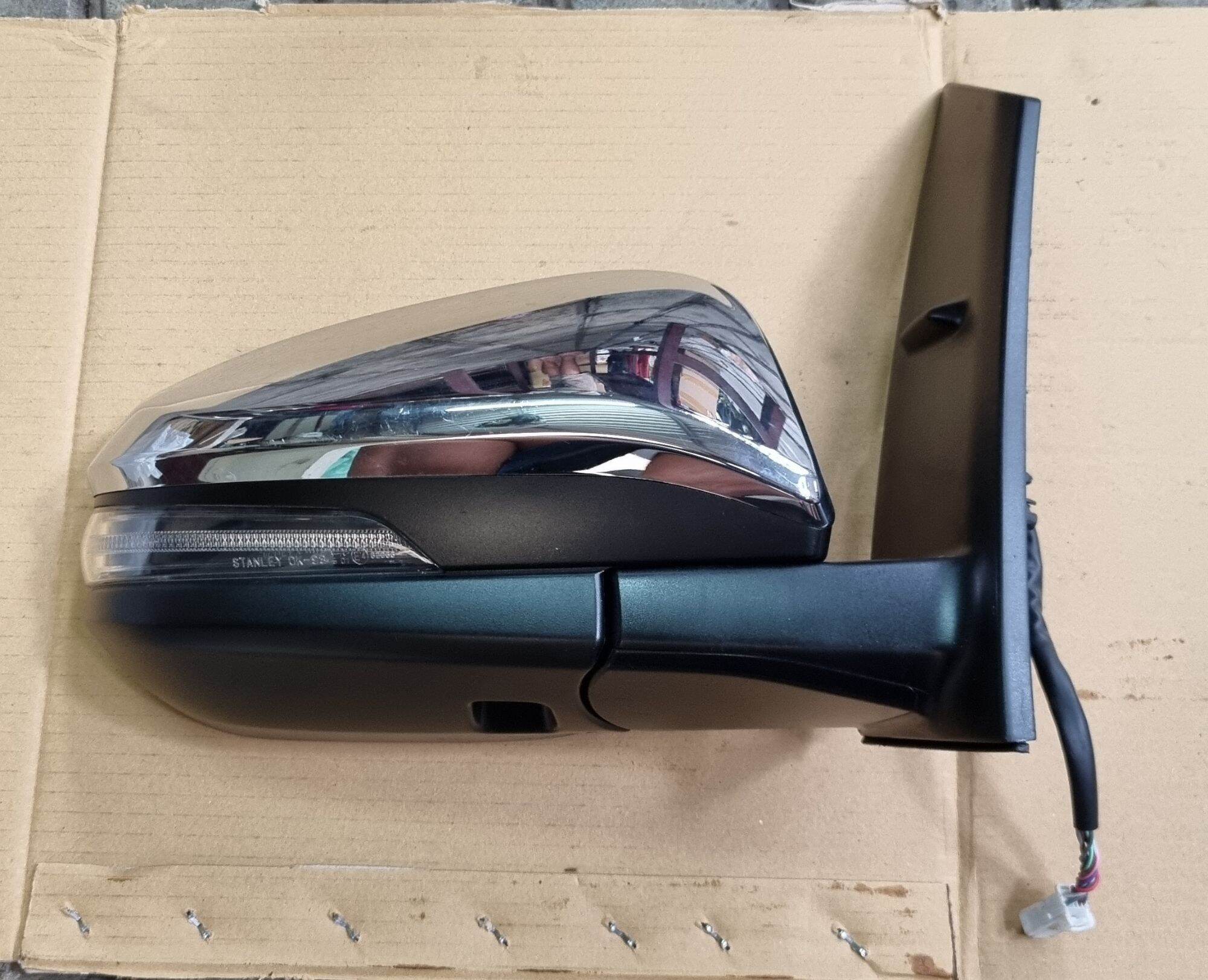 spion toyota inopa Ribon tive v fenturer lipat otomatis Harga 1,000,000 rupiah*Gratis Ongkir