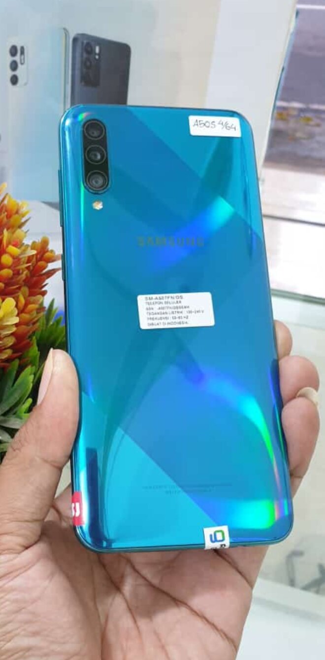 second Samsung A50S 4 64 normal fullset Harga 2,150,000 rupiah*Gratis Ongkir
