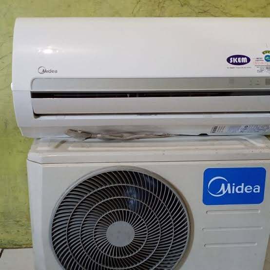 ac midea low watt 1 2 pk