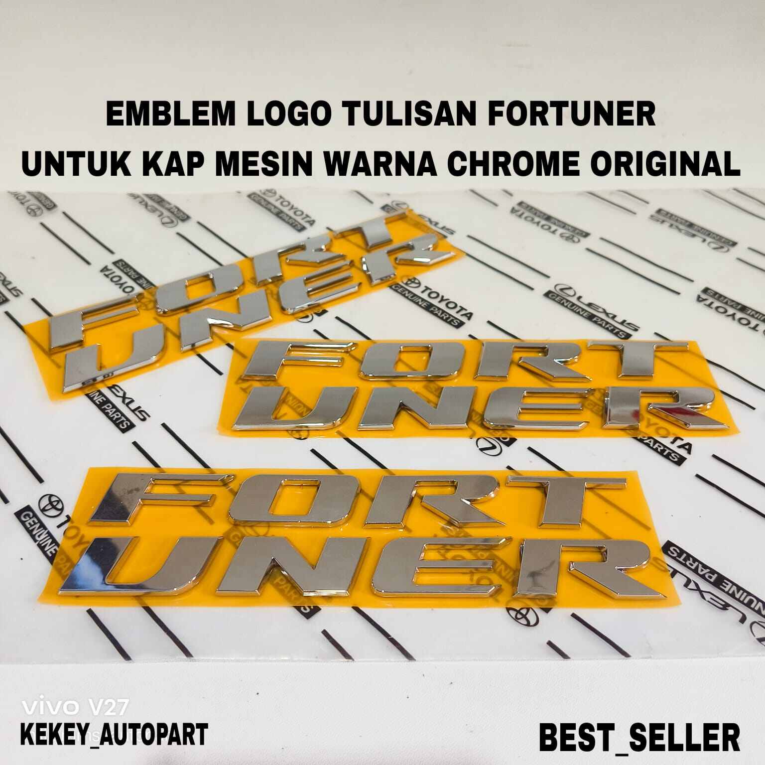 Logo Emblem on the Trunk and Engine Hood with the Words Fortuner in Original Chrome Color Harga 75,000 rupiah*Gratis Ongkir