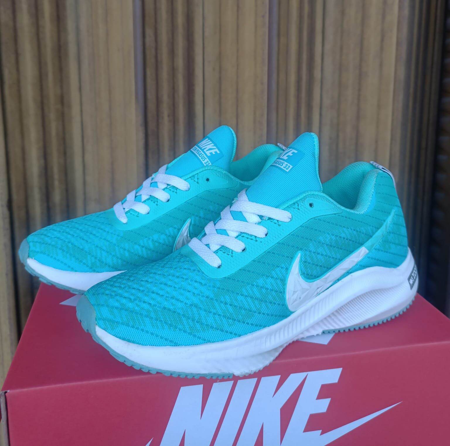 sneakers shoes online shopping