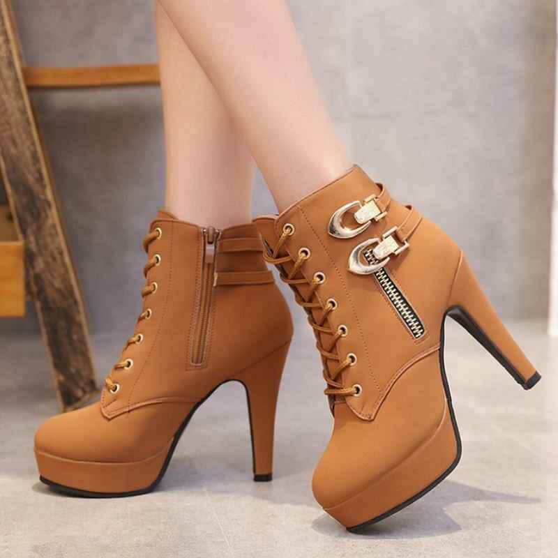 Sepatu high hot sale heels boots