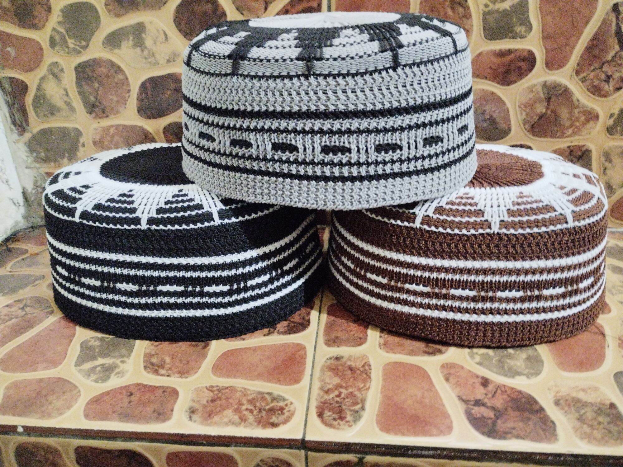 Package One Kodi (20 Pcs) Premium Oval Adult Knitted Peci Kopyah Oval Sponge Souvenir for Hajj Umrah Tโฆ