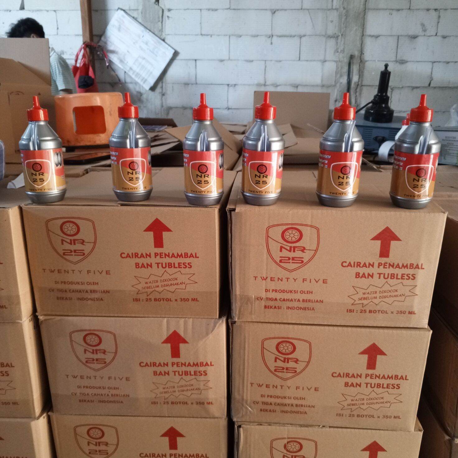 Super Premium tubeless tire fluid (1 dust) Harga 206,250 rupiah*Gratis Ongkir