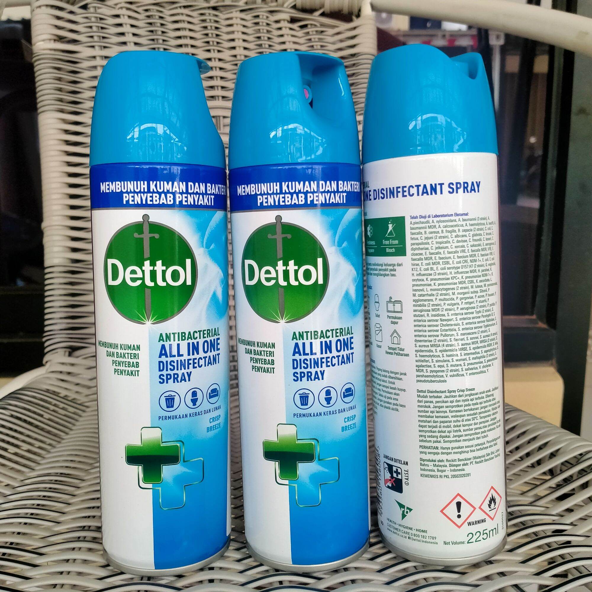 Dettol disinfectant Spray Crisp Breeze 225mL ,detol semprotan anti