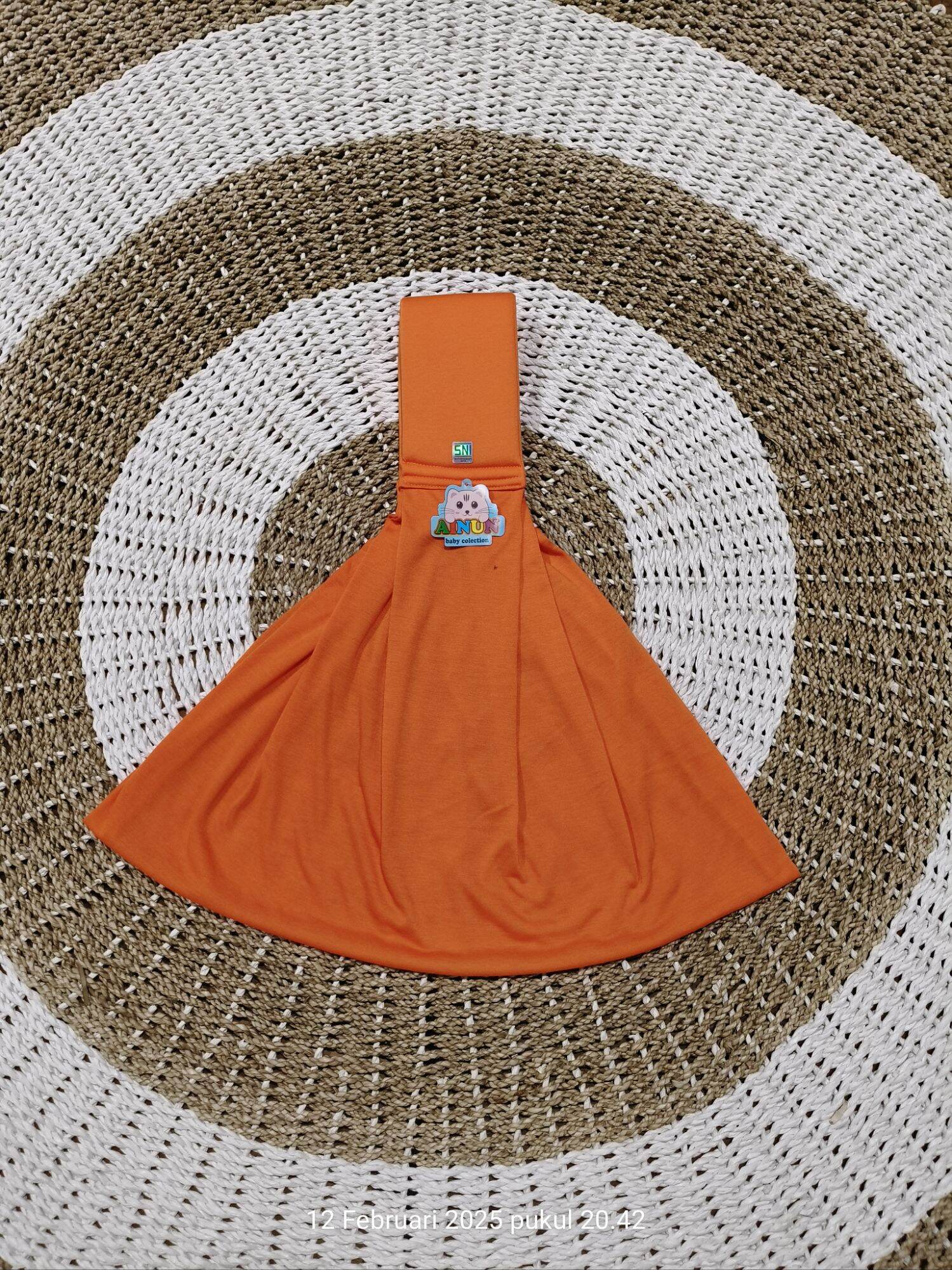 New Promo # Gendongan Bayi / Polos / Geos Busa Gendongan Samping Bayi instan UK Allsize