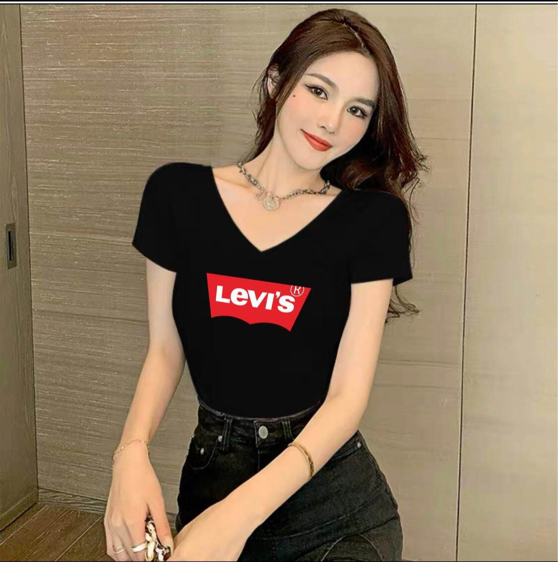  ATASAN  PAKAIAN WANITA  KAOS  IMPORT TULISAN LEVIS SABLON 