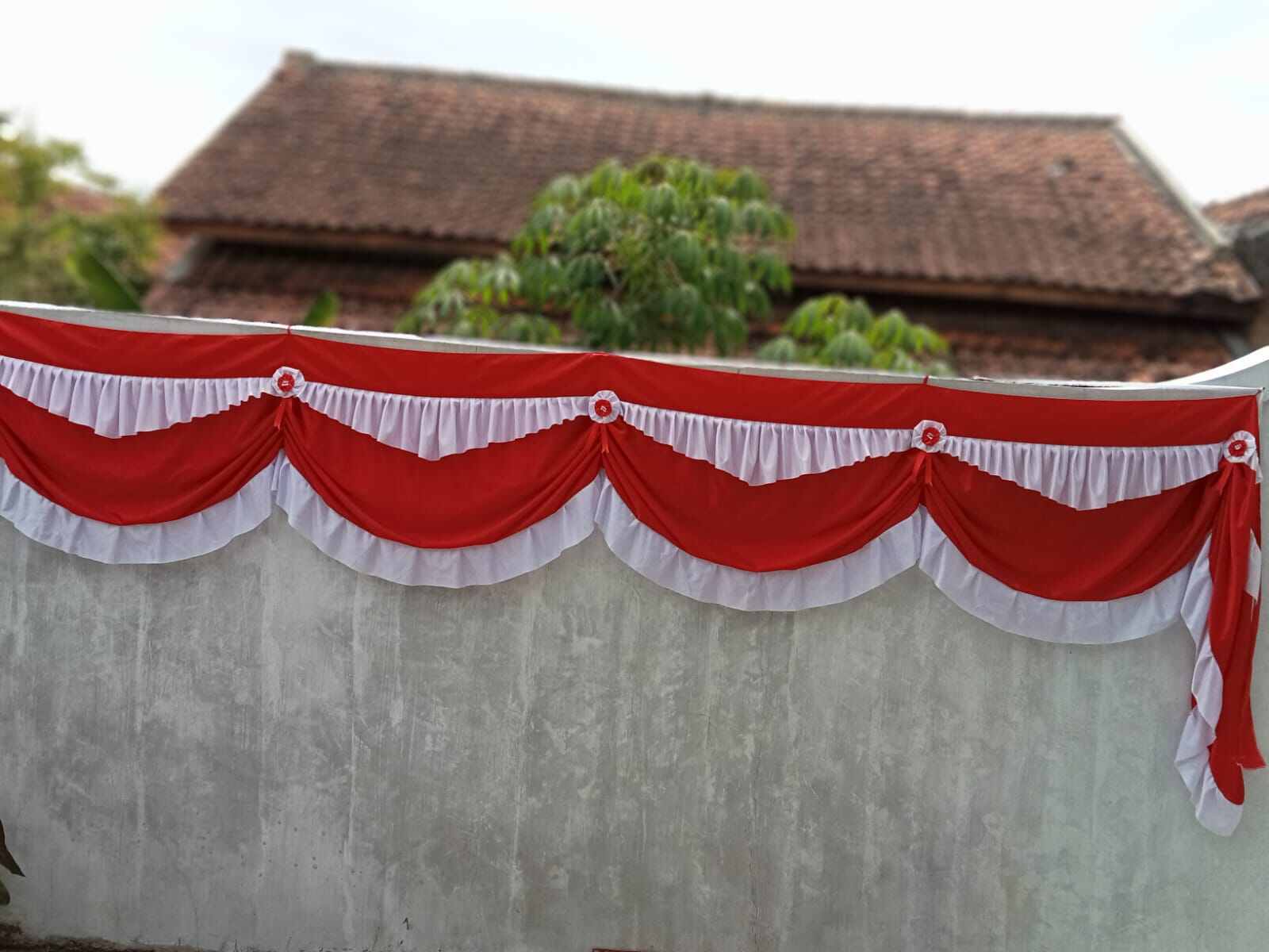 Harga lampu hias	 Bendera Background/Bekron Merah Putih 	