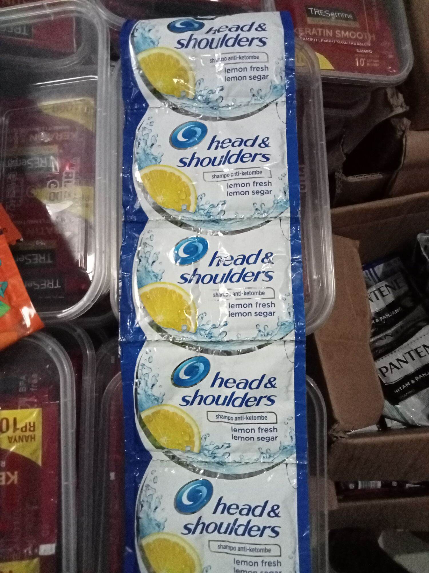 Head and shoulder Lemon fresh 10 ML x 12 pcs kemasan renceng Lazada