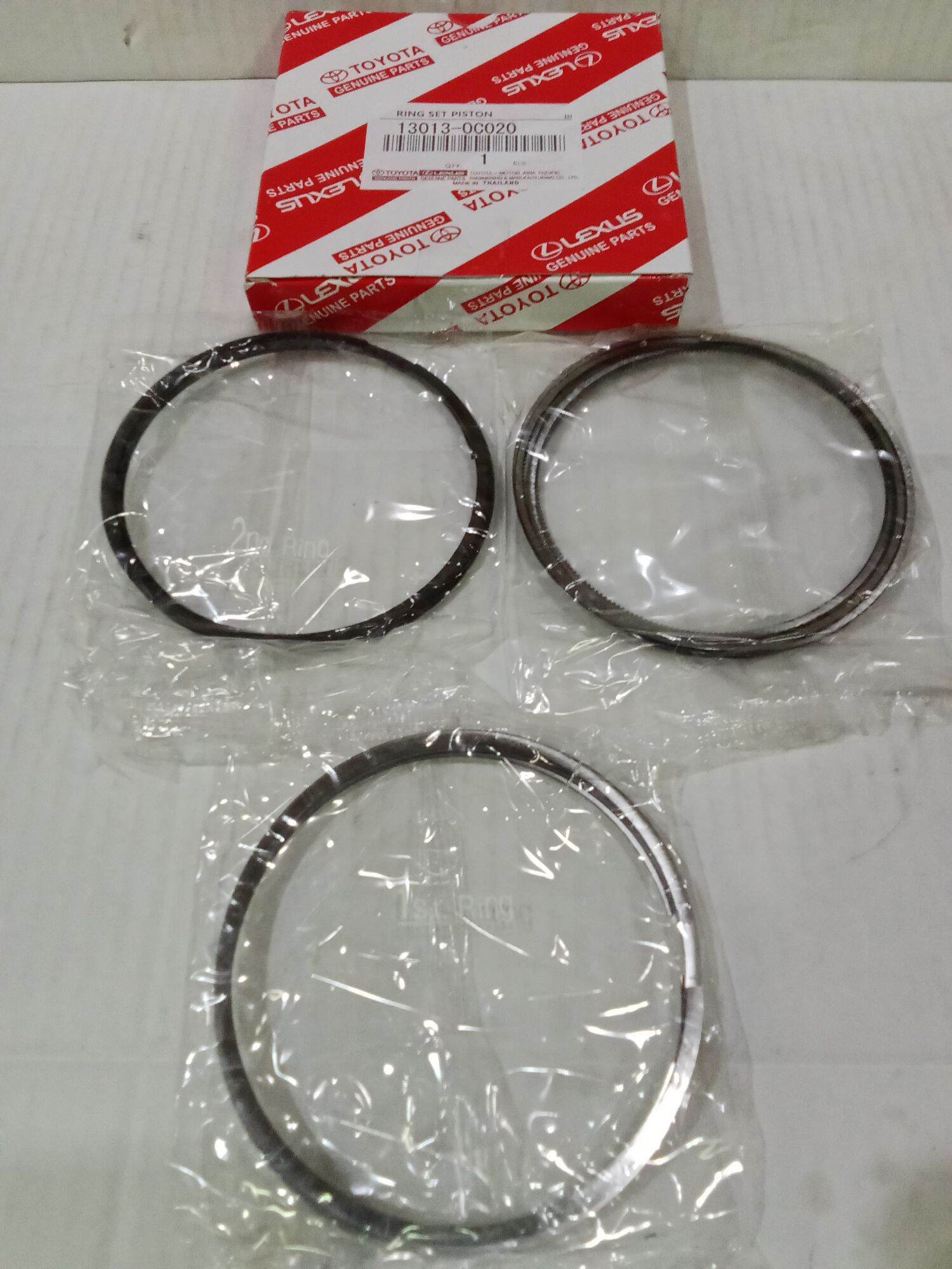 RING SEHER SET RING SEHER PISTON SET TOYOTA INNOVA BENSIN HILUX 2.0CC Harga 725,000 rupiah*Gratis Ongkir