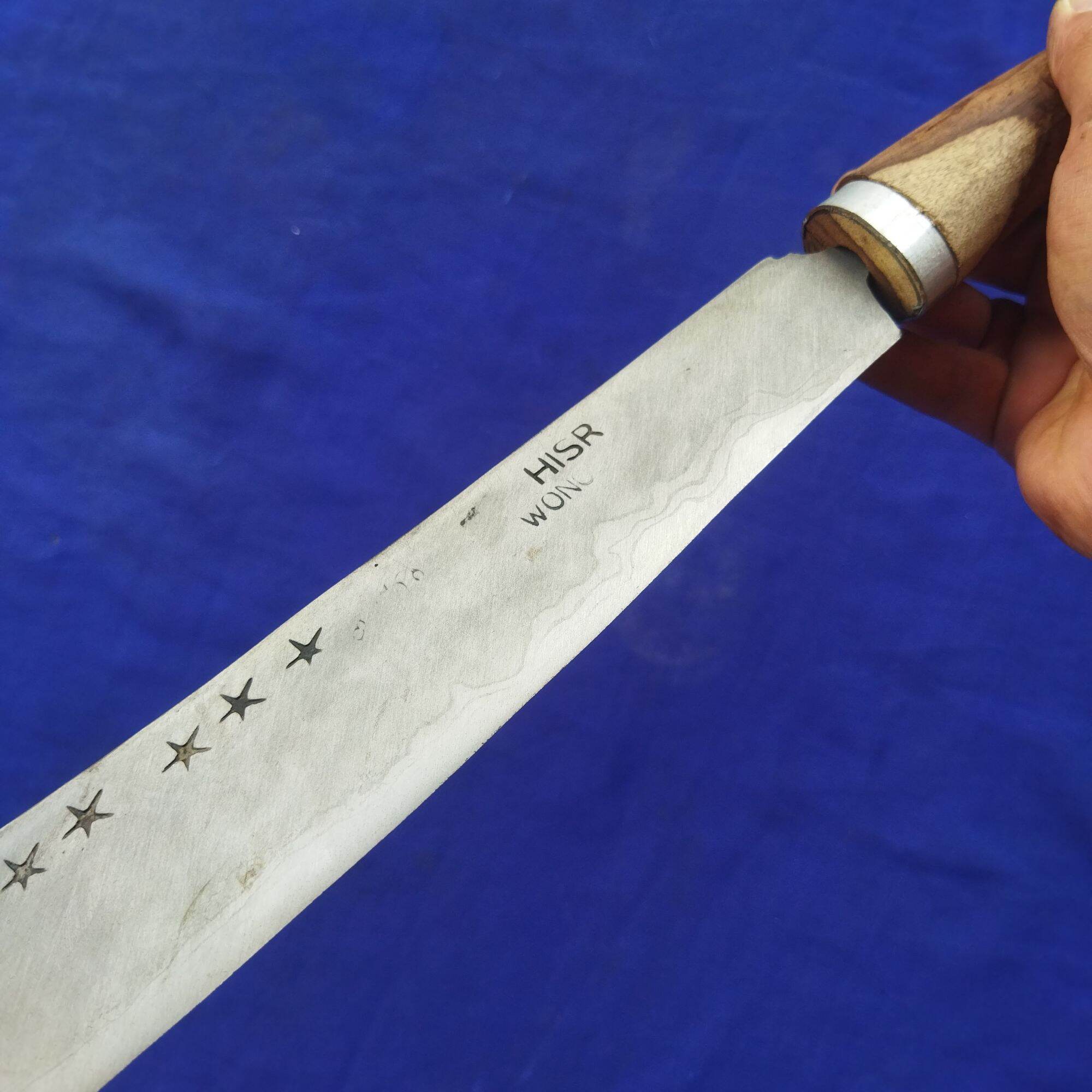 Men xotinimning eshagiga keldim bir yil otgach, tugilgandan keyin mushuk