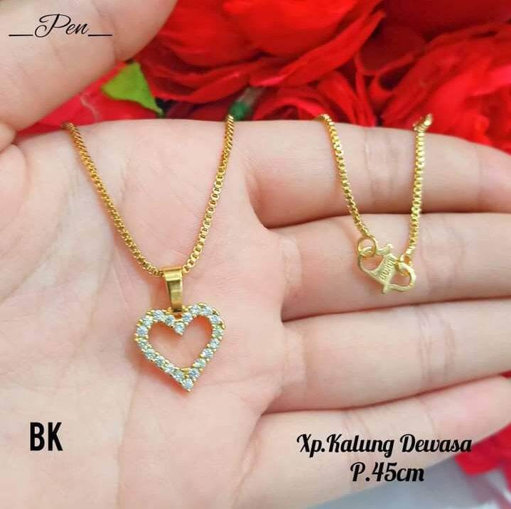 kalung Italy liontin love bolong Tengah 