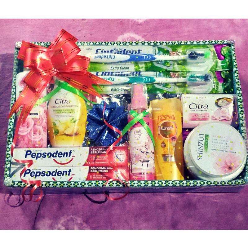 PAKET SESERAHAN / KADO PERNIKAHAN