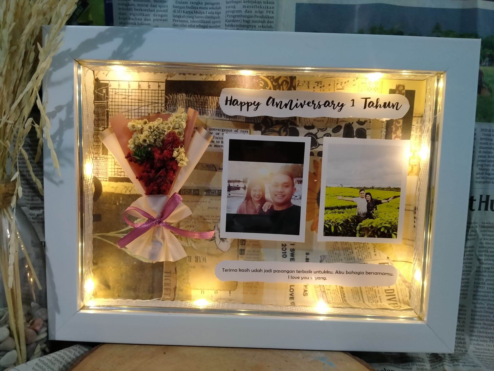 NEW Dried Flower 20x28cm PAKE LAMPU Kado untuk pacar kado untuk suami kado untuk istri kado ulang tahu…