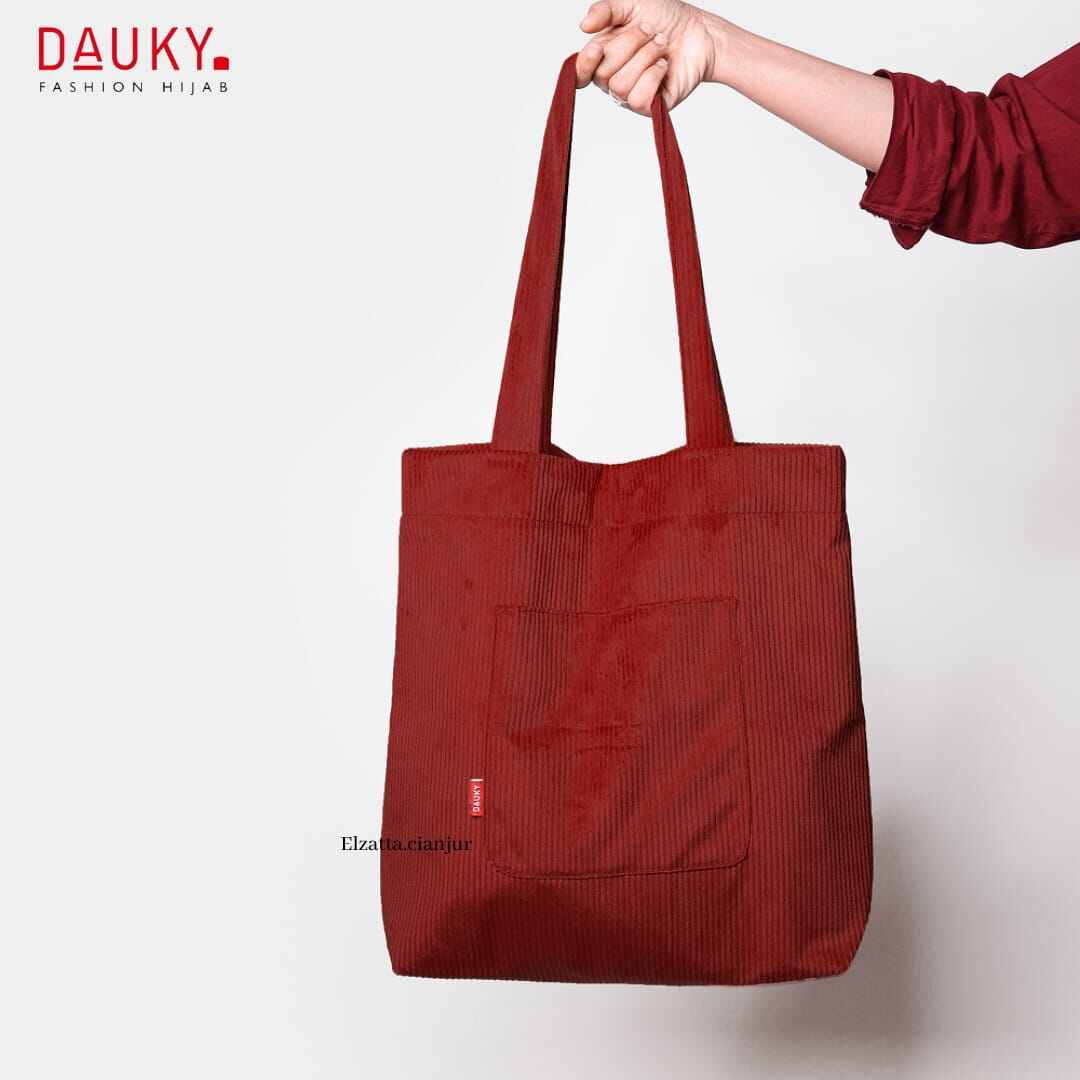 Onlayn porno film Thumbelina