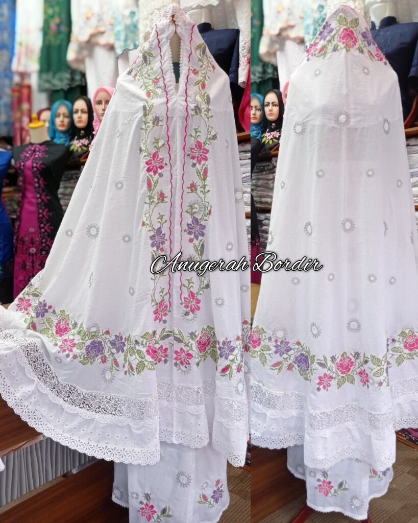 Cotton fabric embroidery fabric Harga 595,000 rupiah*Gratis Ongkir