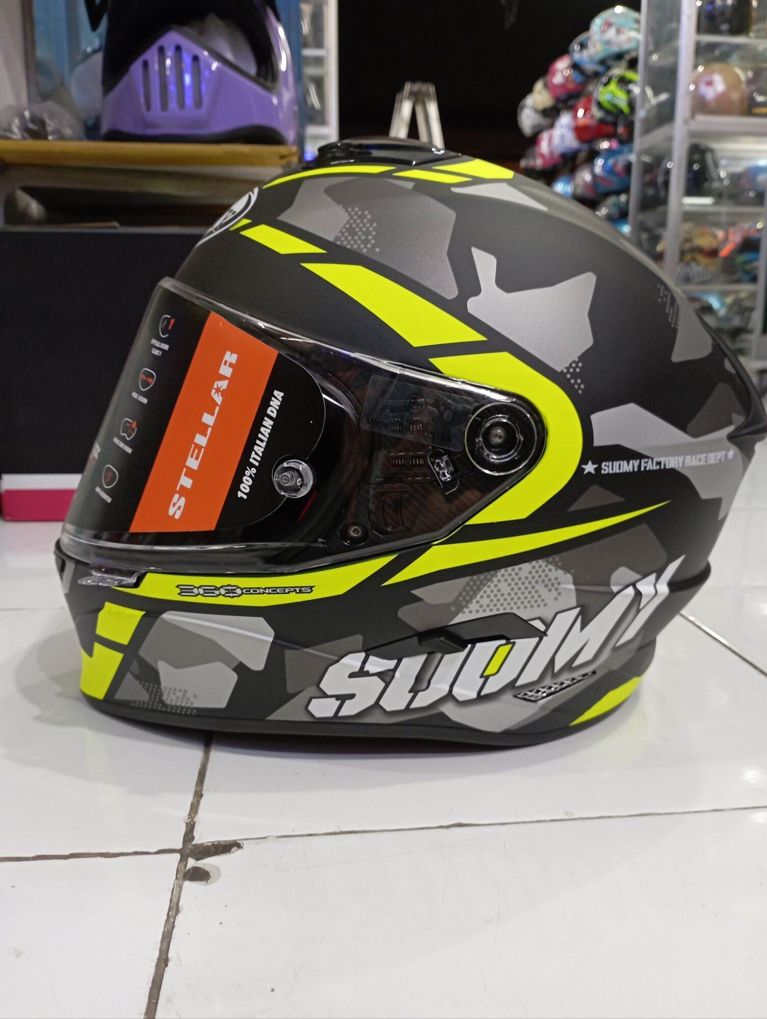 SUOMY HELM STELLAR RACE SQUAD FULLFACE ORIGINAL SNI DOUBLE VISOR Harga 2,600,000 rupiah*Gratis Ongkir