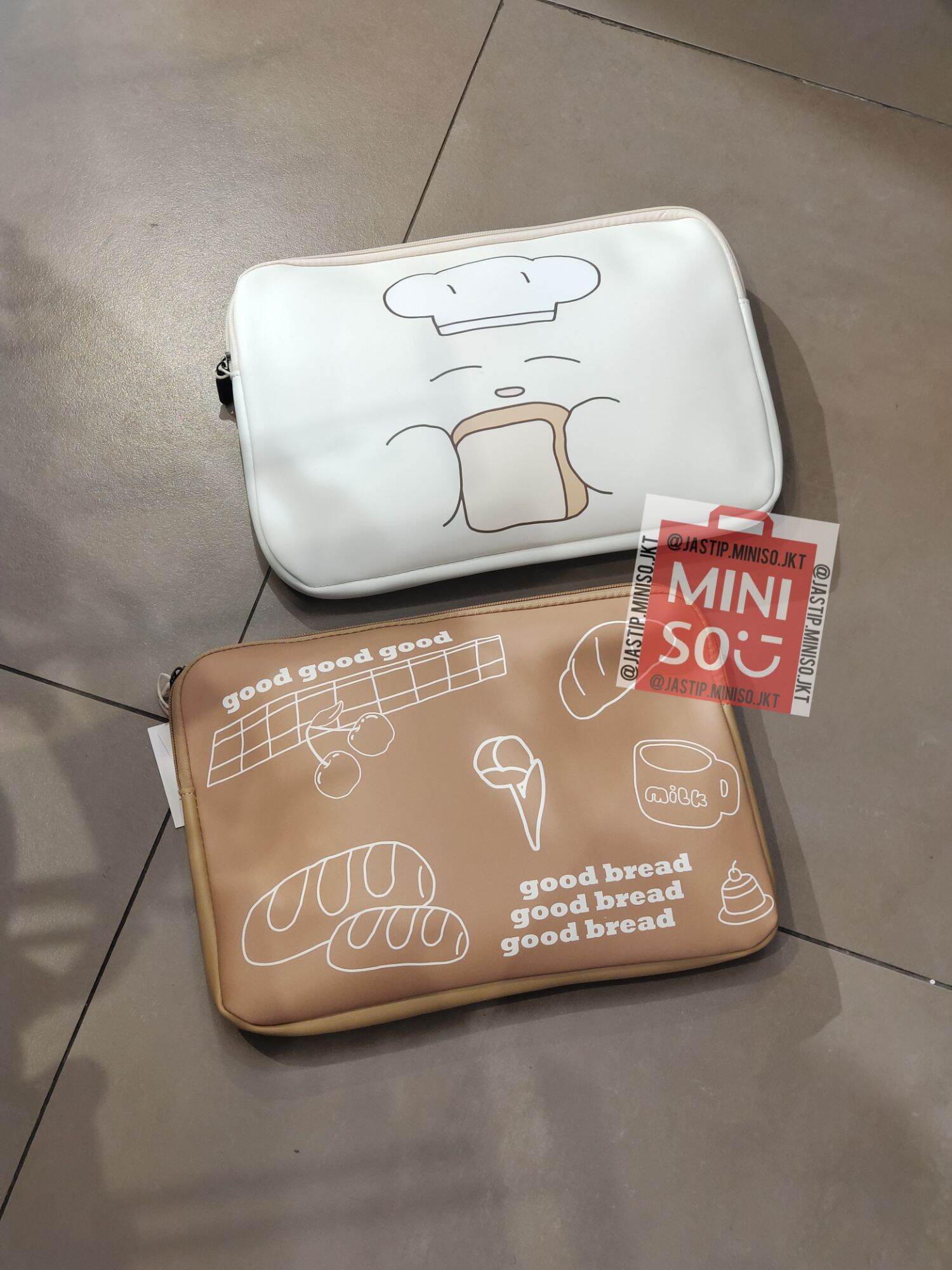 MINISO 🆕 Tas Laptop Guji Guji Bread Baking Series
